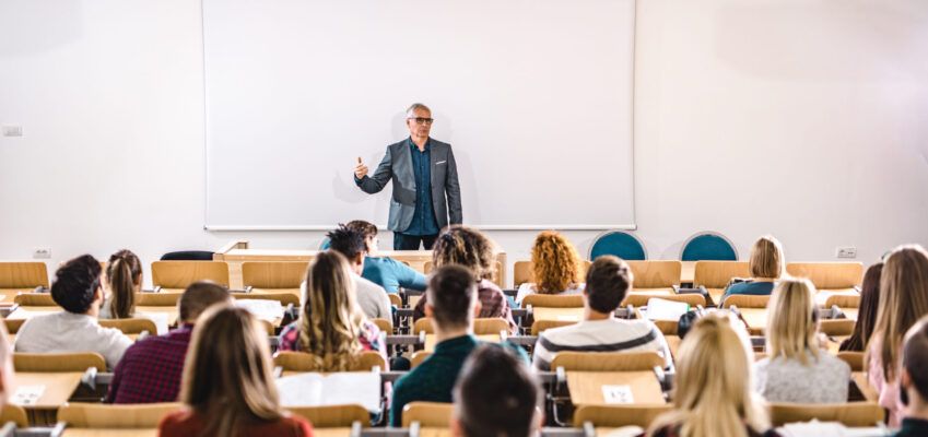 Five Skills You Need to Become a Lecturer in Higher Education