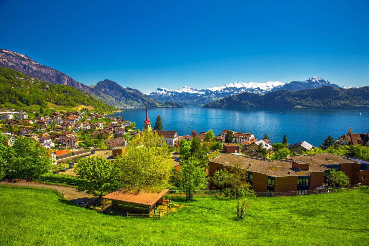 Switzerland Country Profile - jobs.ac.uk